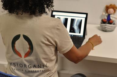 Acompanhamento de reabilitacao ortopedica em contexto clinico