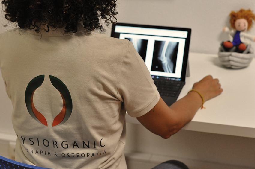 Acompanhamento de reabilitacao ortopedica em contexto clinico